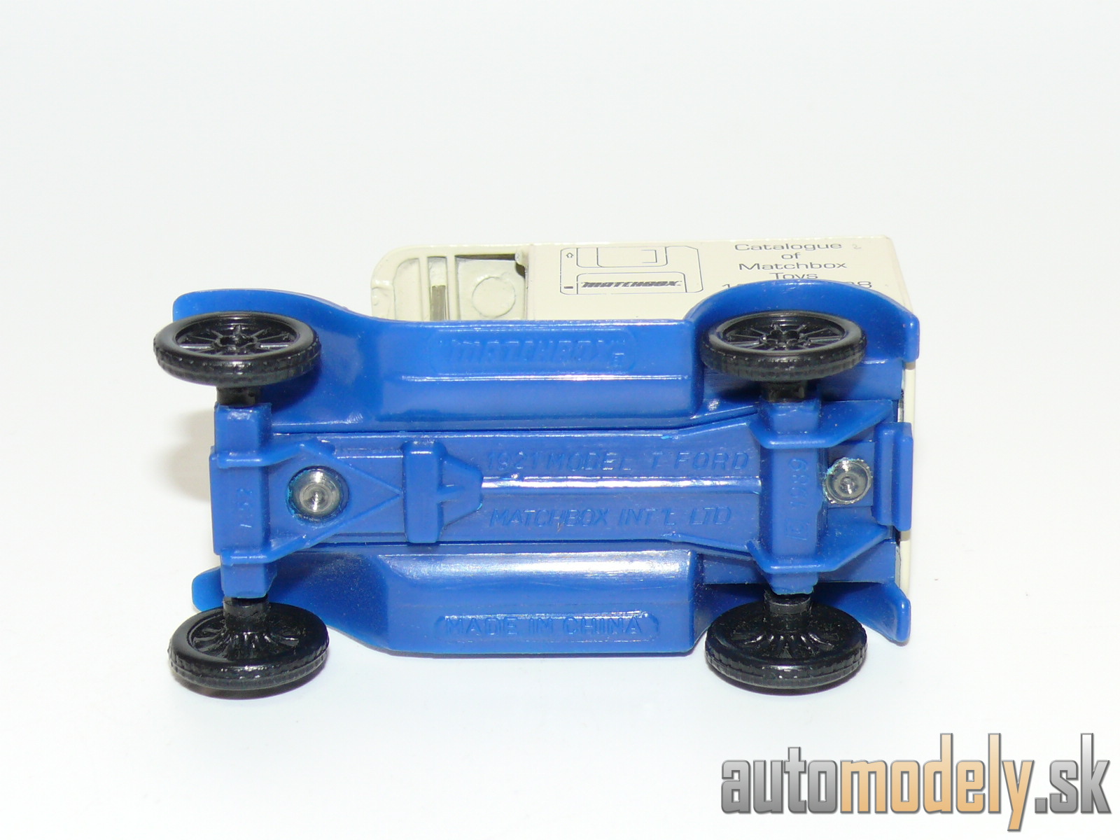 Matchbox - 1921 Model T Ford "Catalogue of Matchbox Toys 1969 - 1998" - 1:52
