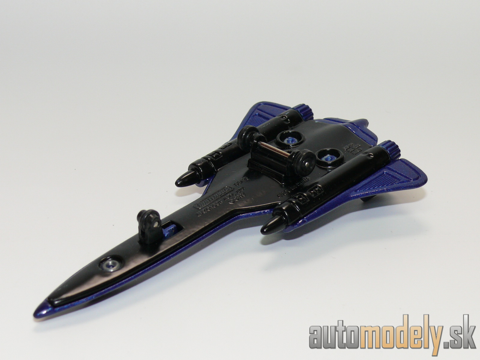 Matchbox - Sky Busters SB29 SR-71 Blackbird Lockheed Martin "BB0001"