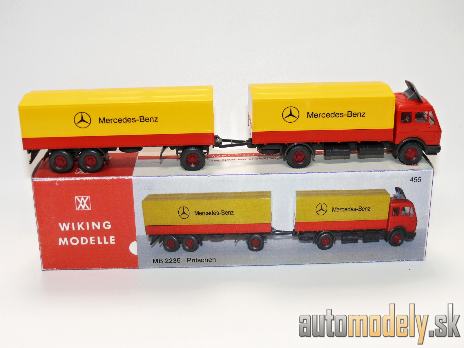 Wiking 456 - MB 2235 Pritschen "Mercedes-Benz" - HO 1:87