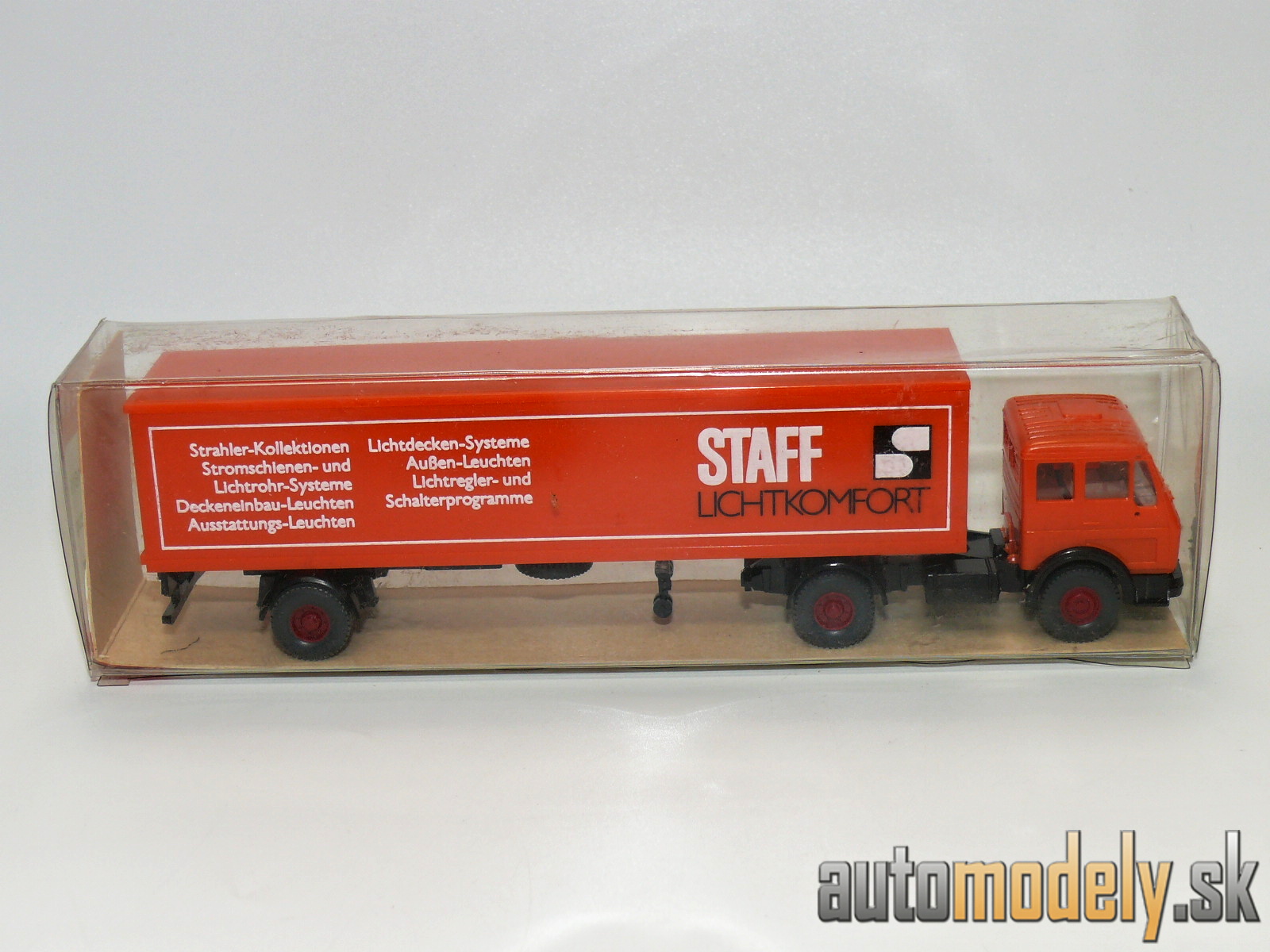 Wiking 547 MB 1619 Sattelzug "Staff Lichtkomfort" - HO 1:87