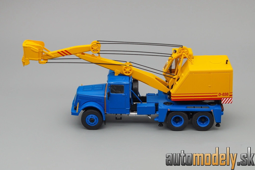 DeAgostini - Tatra 111 D-030 Autobager - 1:43
