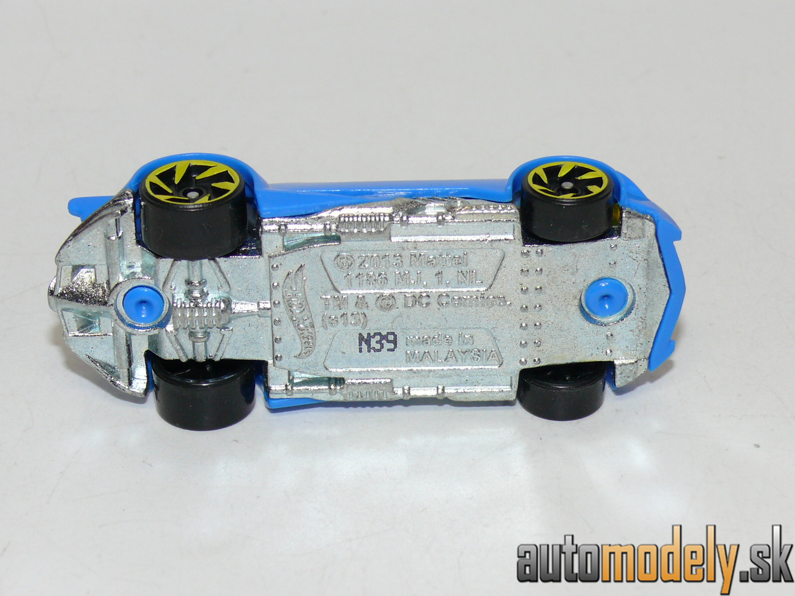 Hot Wheels GRX87 - The Batman Batmobile