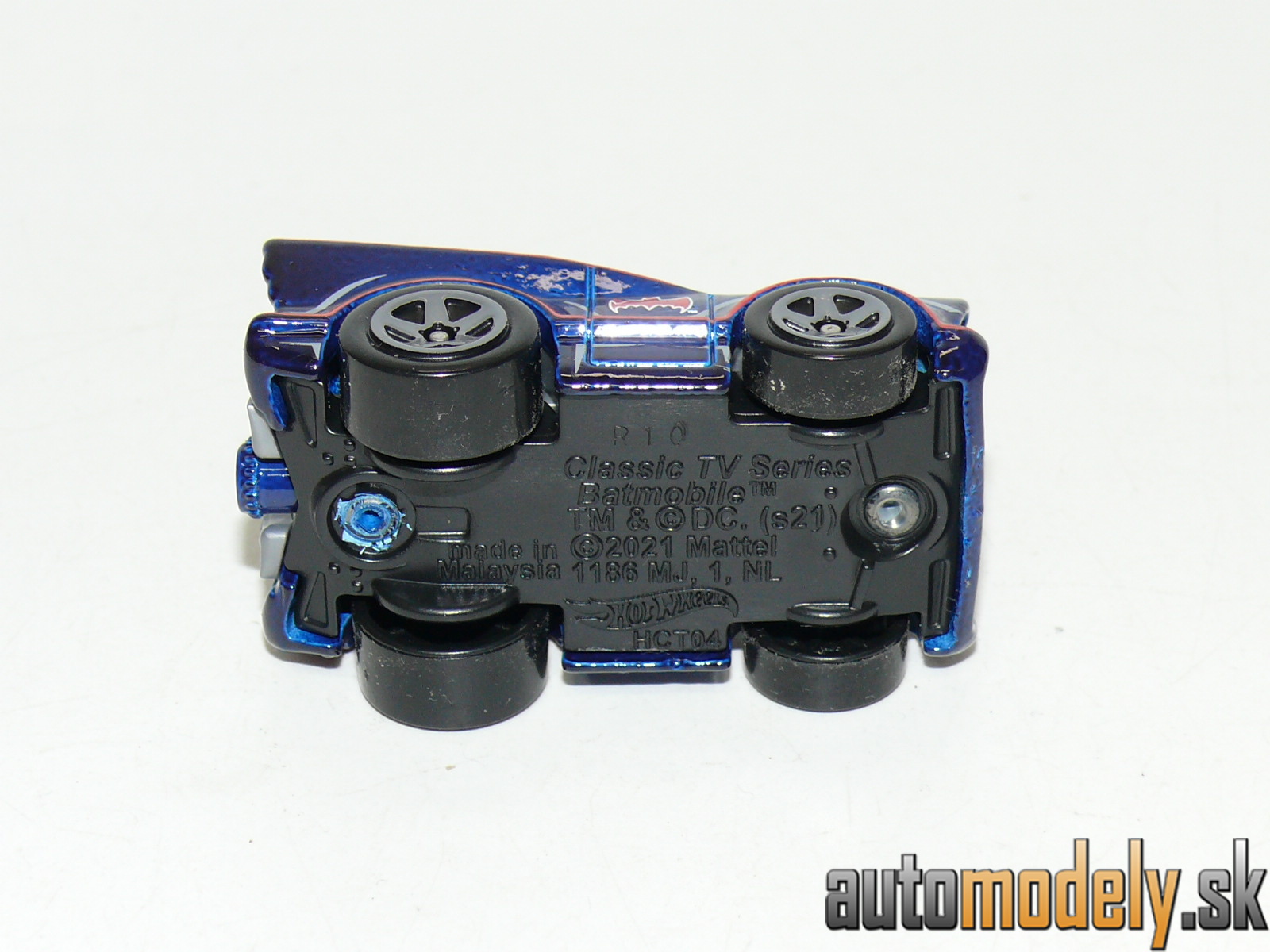 Hot Wheels HCT04 Classic TV Series Batmobile
