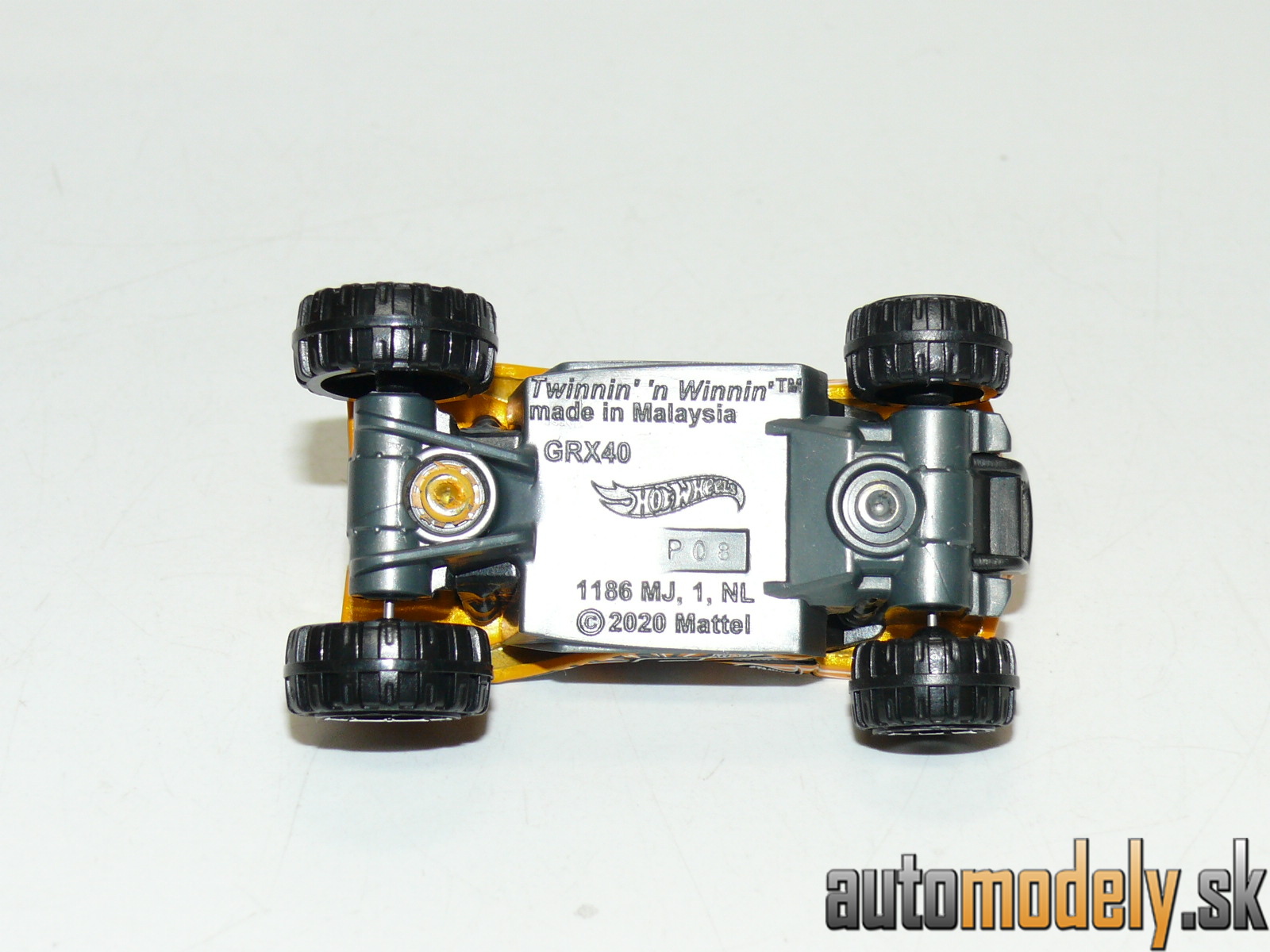 Hot Wheels GRX40 - HW Gettaways Twinnin' 'n Winnin' 4/5