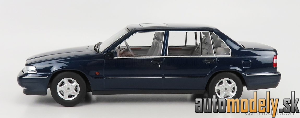 Triple9 - VOLVO 960 1996 NAUTIC BLUE PEARL - 1:18