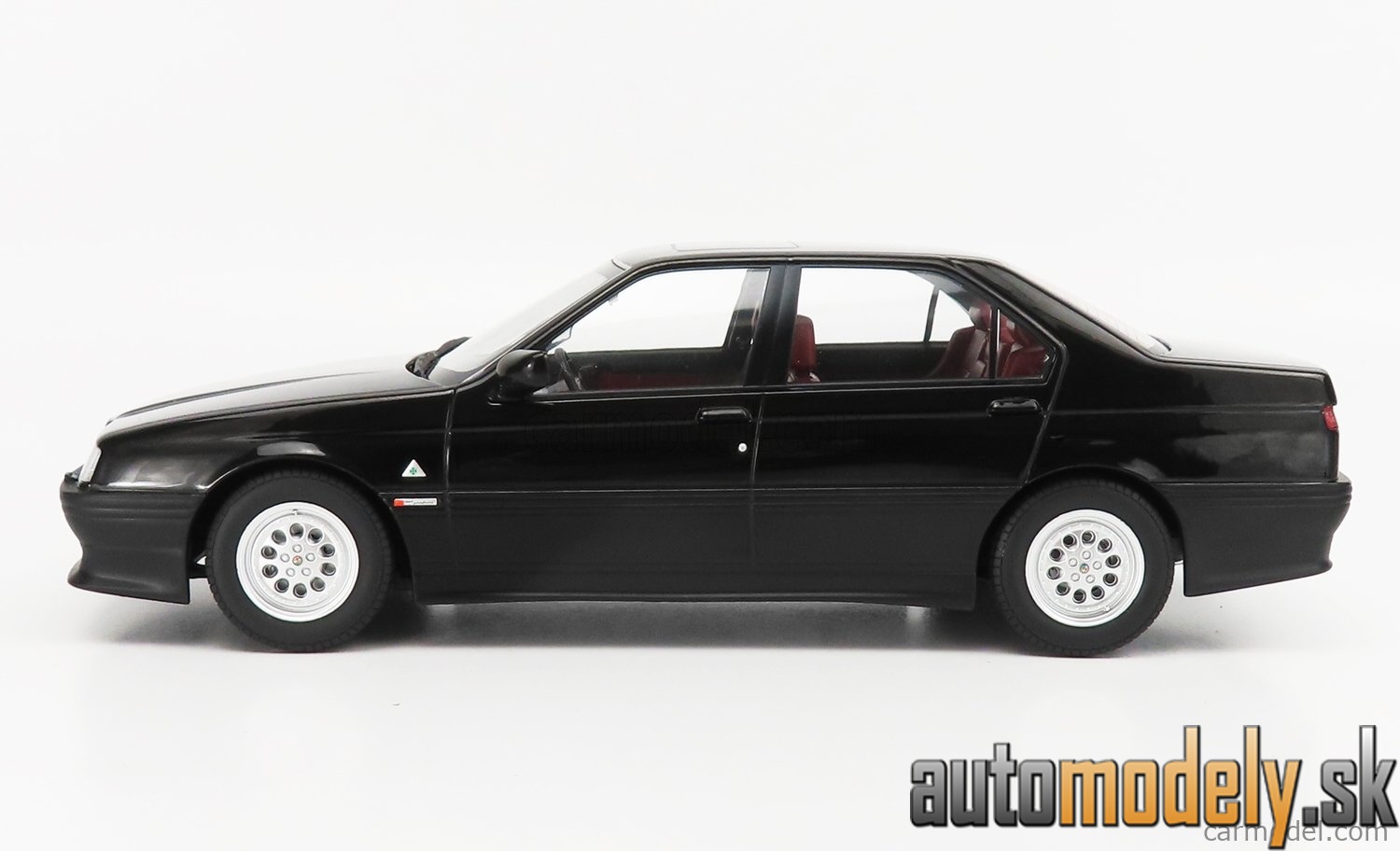 Triple9 - ALFA ROMEO 164 Q4 1994 DARK RED INTERIOR BLACK - 1:18