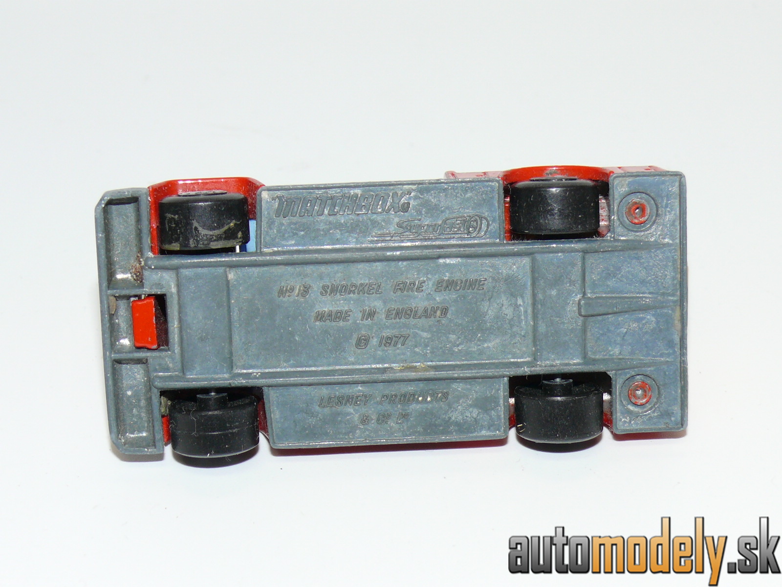 Matchbox Superfast No. 13 - Snorkel Fire Engine