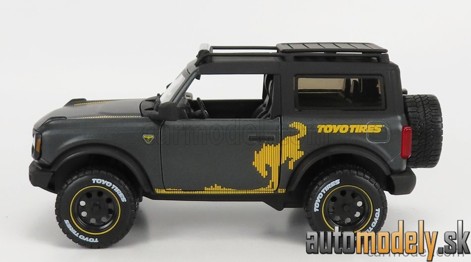Maisto - FORD USA BRONCO BADLANDS TOYO TIRES 2021 MATT GREY - 1:24
