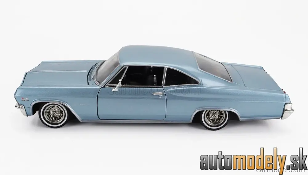 Welly - CHEVROLET IMPALA SS 396 COUPE LOW RIDER 1965 LIGHT BLUE - 1:24