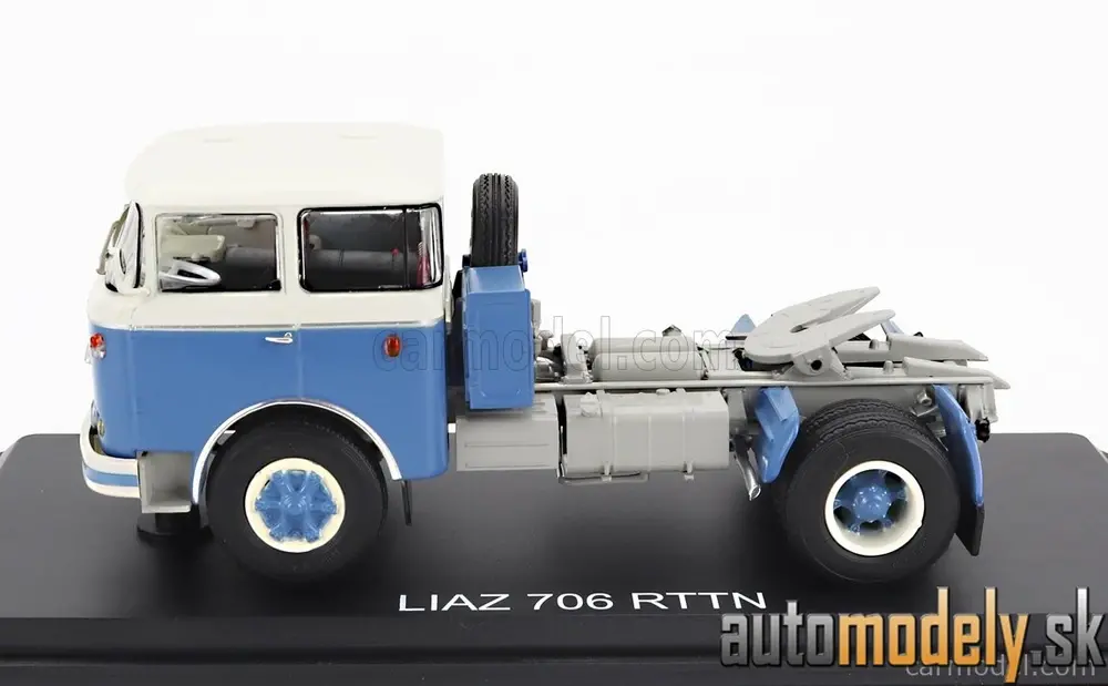 Premium ClassiXXs - LIAZ 706 RTTN TRACTOR TRUCK 2-ASSI 1978 LIGHT BLUE WHITE - 1:43