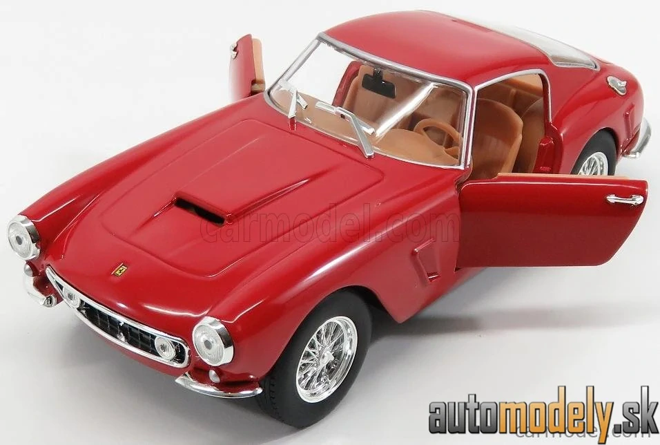 Bburago - Ferrari 250 GT Berlinetta Passo Corto - 1:24