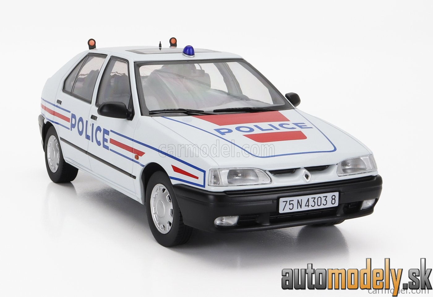 Triple9 - RENAULT R19 FRANCE POLICE 1994 WHITE RED BLUE - 1:18