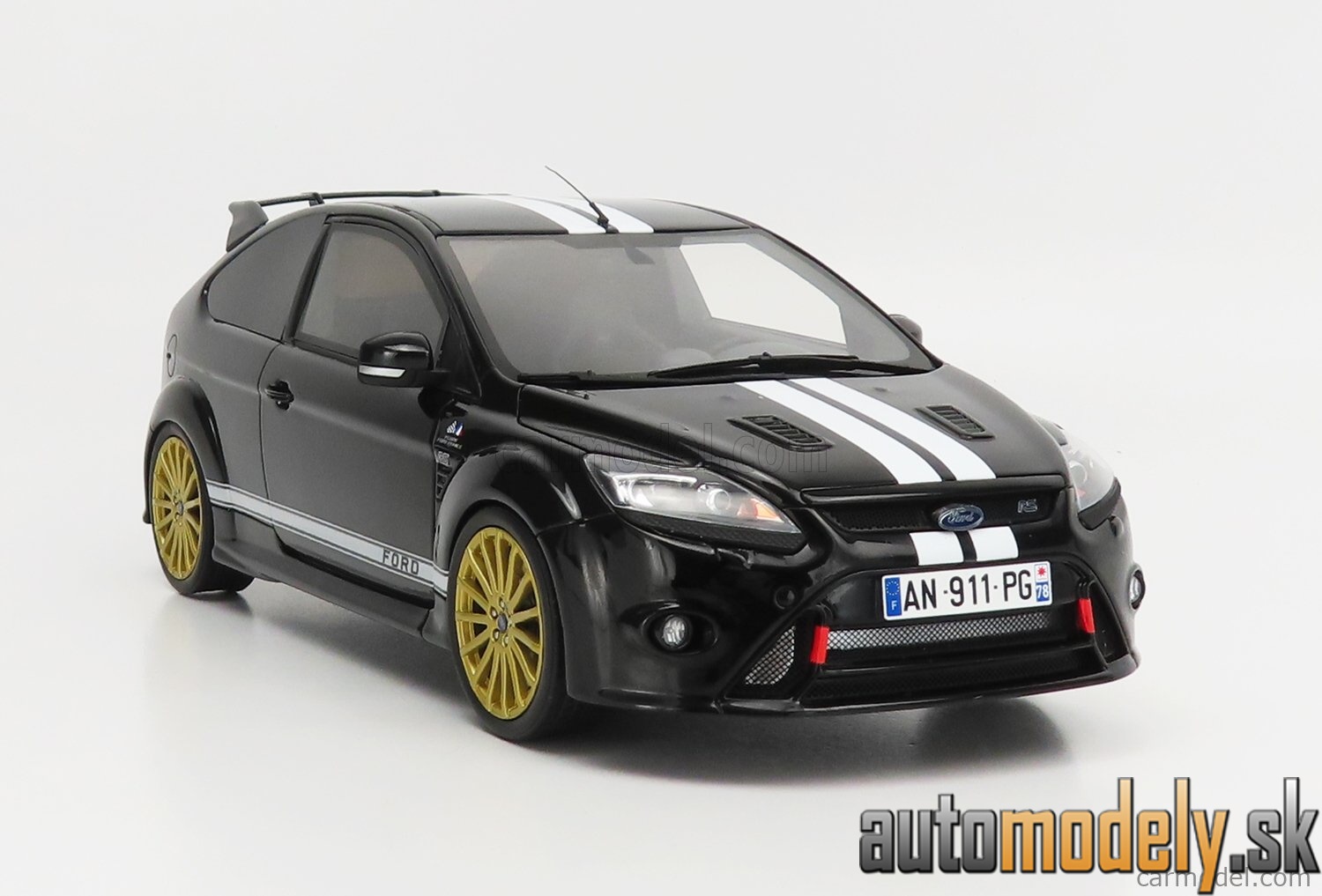 OttOmobile - FORD ENGLAND FOCUS RS MKII 2010 - 24h LE MANS TRIBUTE BLACK WHITE - 1:18