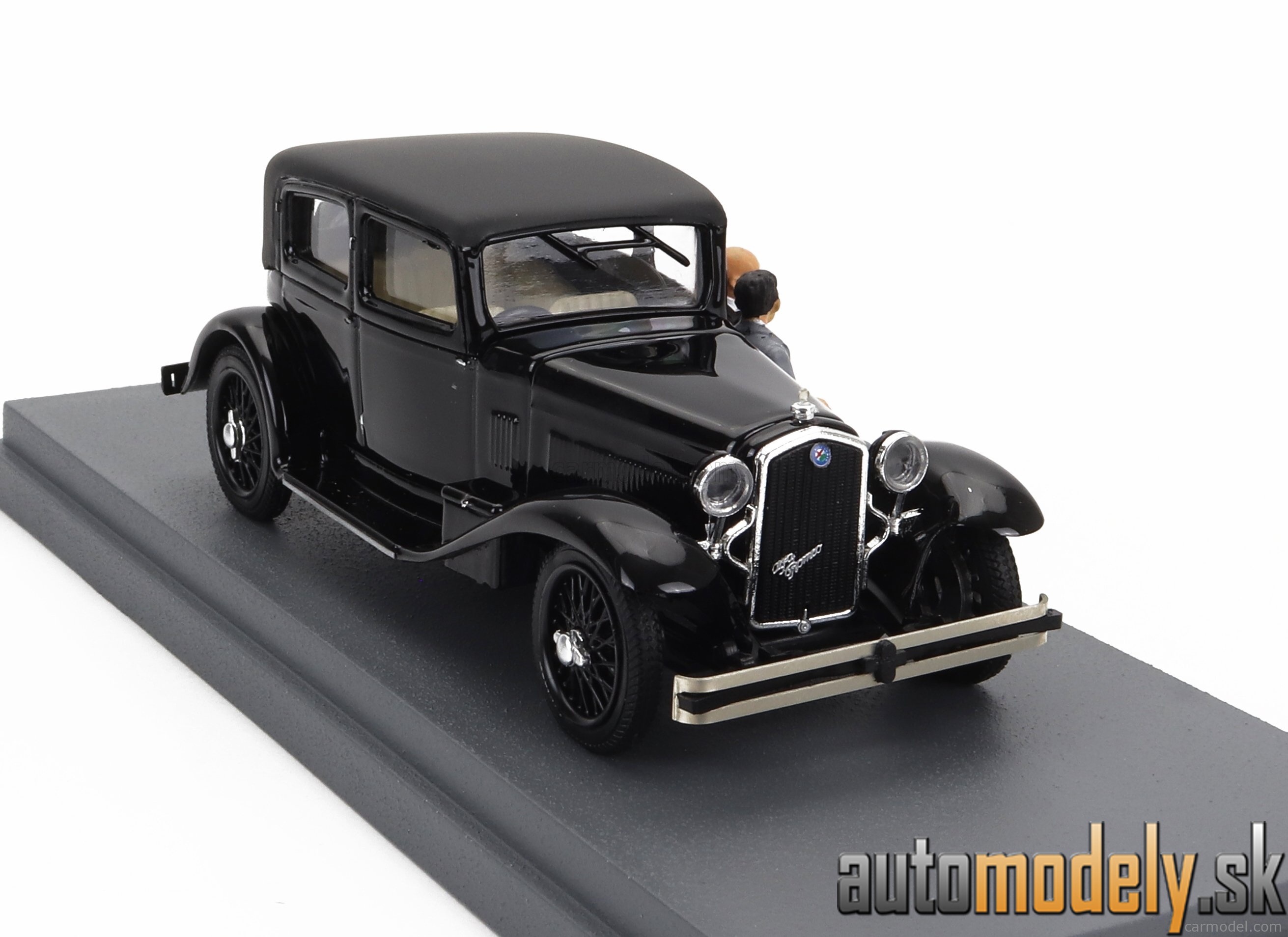 RIO - ALFA ROMEO 1750 6C WITH GABRIELE D'ANNUNZIO AND TAZIO NUVOLARI FIGURES 1932 BLACK - 1:43
