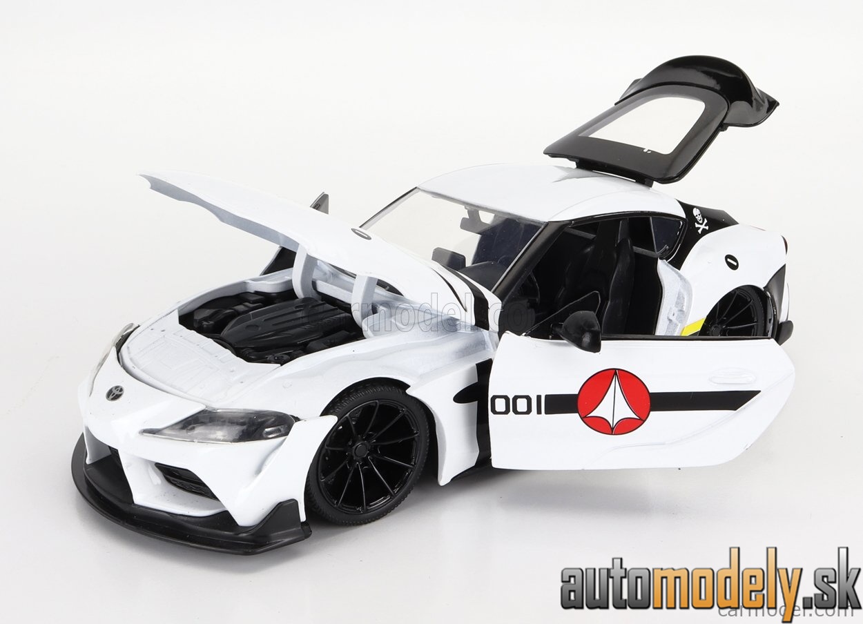 Jada - TOYOTA SUPRA WITH ROY FOCKER FIGURE ROBOTECH 2020 WHITE BLACK - 1:24
