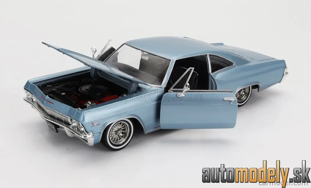Welly - CHEVROLET IMPALA SS 396 COUPE LOW RIDER 1965 LIGHT BLUE - 1:24