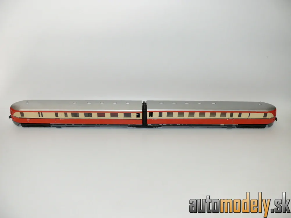 Demusa - EM 14 2-dielny rýchlik - HO 1:87