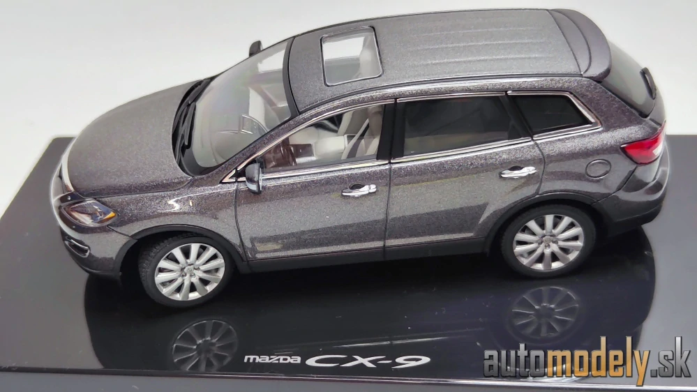 Autoart - Mazda CX-9 - 1:43