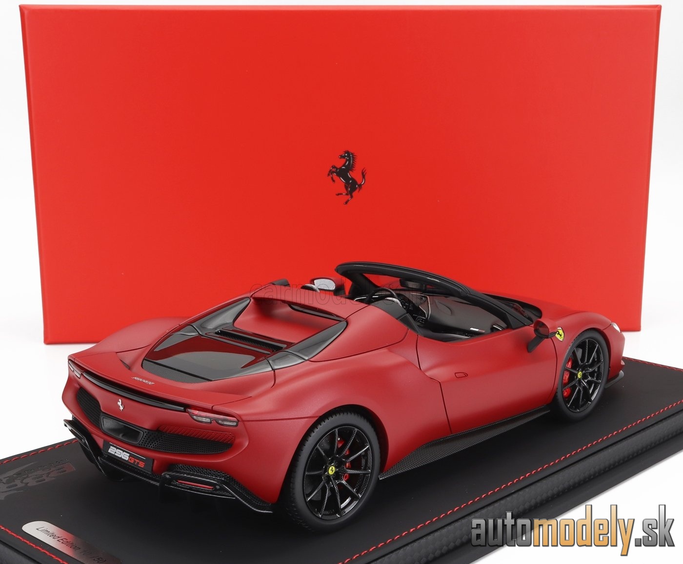 BBR-MODELS - FERRARI - 296 GTS SPIDER 2022 - CON VETRINA - WITH SHOWCASE  (ROSSO F1 SF75 - MATT RED) - 1:18