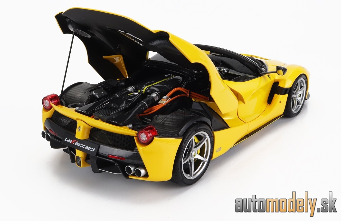 BBR-MODELS - FERRARI - LAFERRARI APERTA SPIDER 2016 (NERO DAYTONA - BLACK) - 1:18