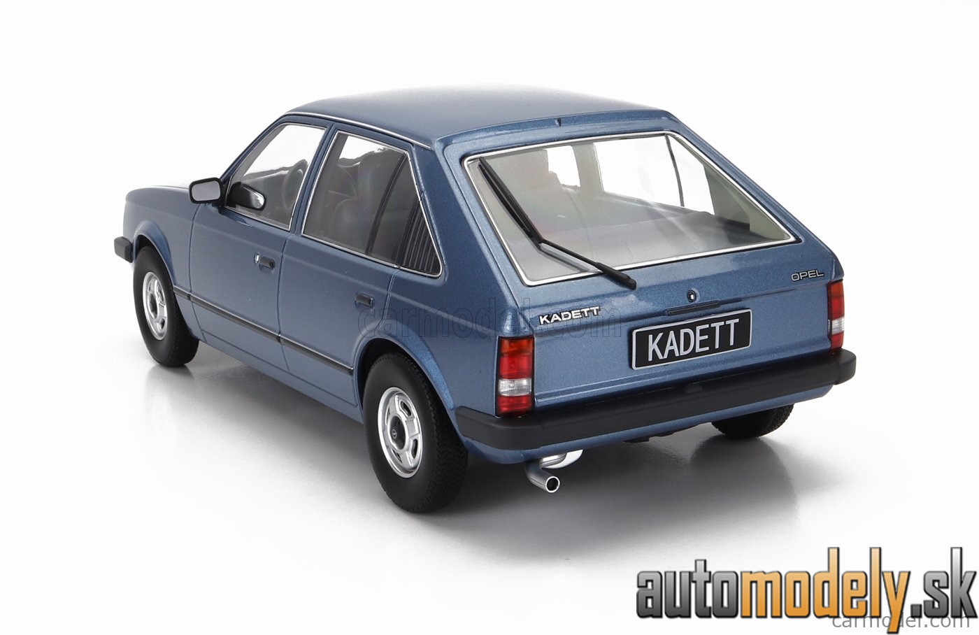 Triple9 - OPEL KADETT D 1984 BLUE MET - 1:18