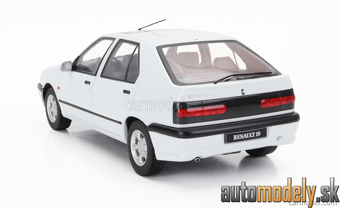 Triple9 - RENAULT R19 1994 WHITE - 1:18