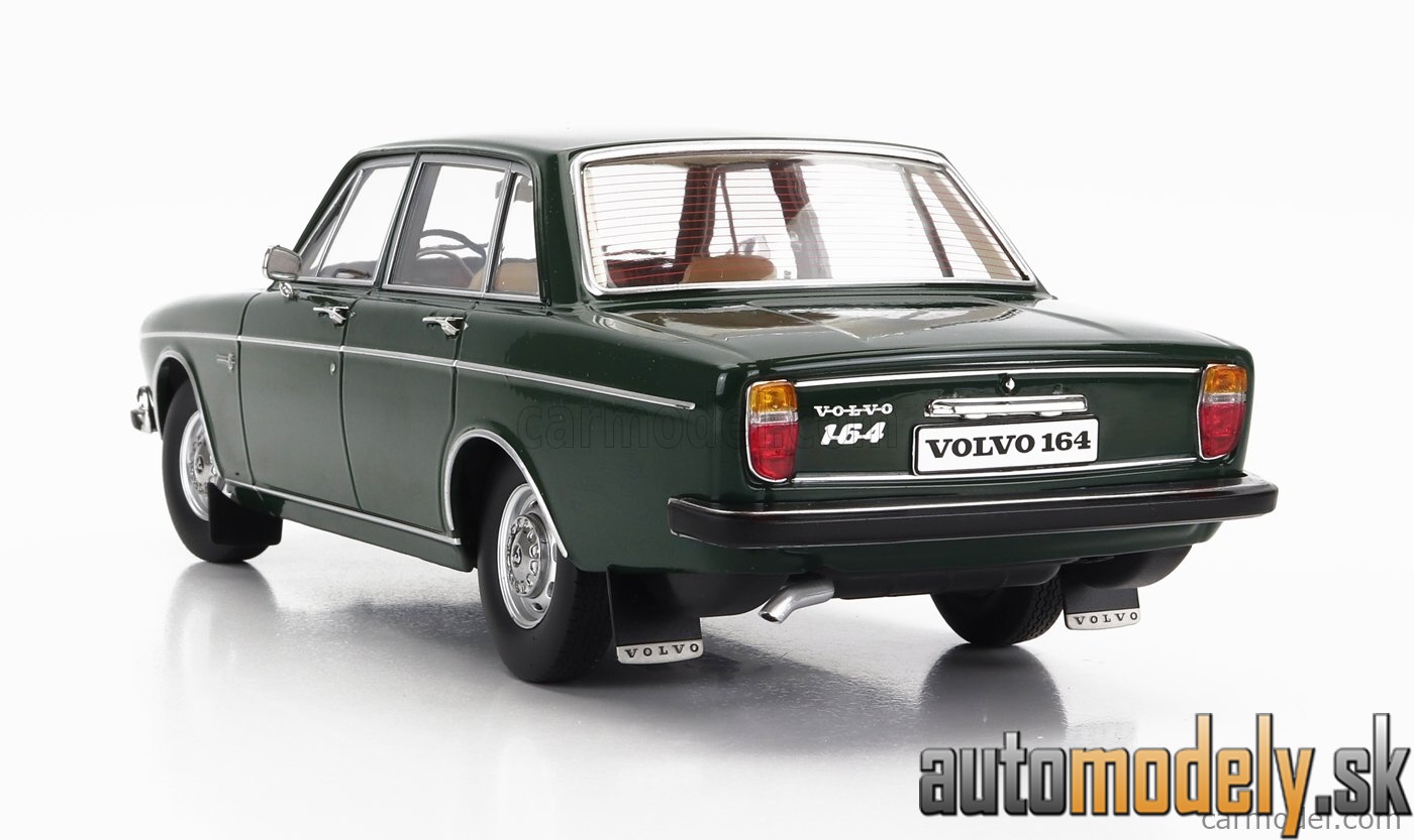 Triple9 - VOLVO 164 1970 GREEN - 1:18