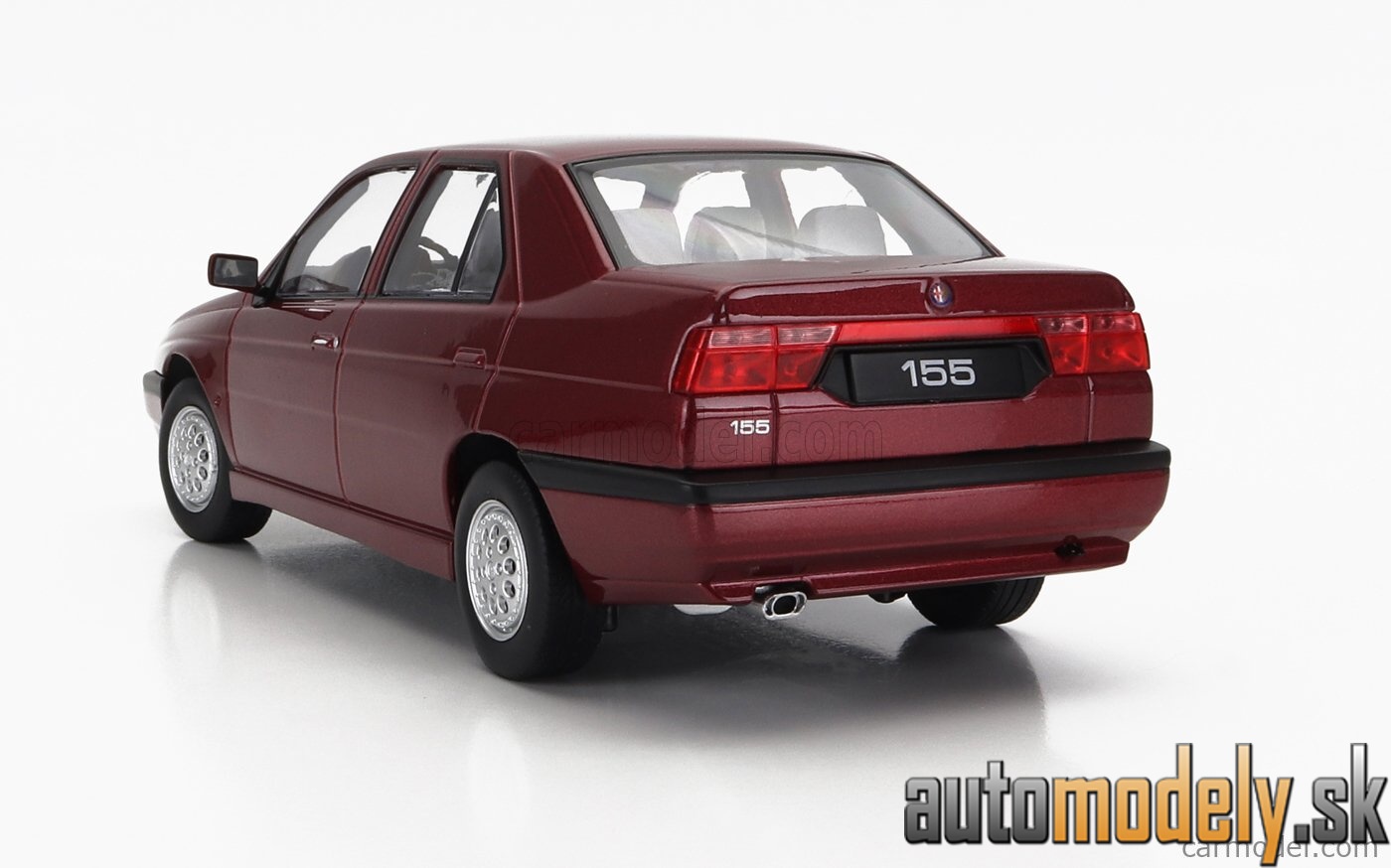 Triple9 - ALFA ROMEO 155 1996 GREY INTERIOR RED MET - 1:18