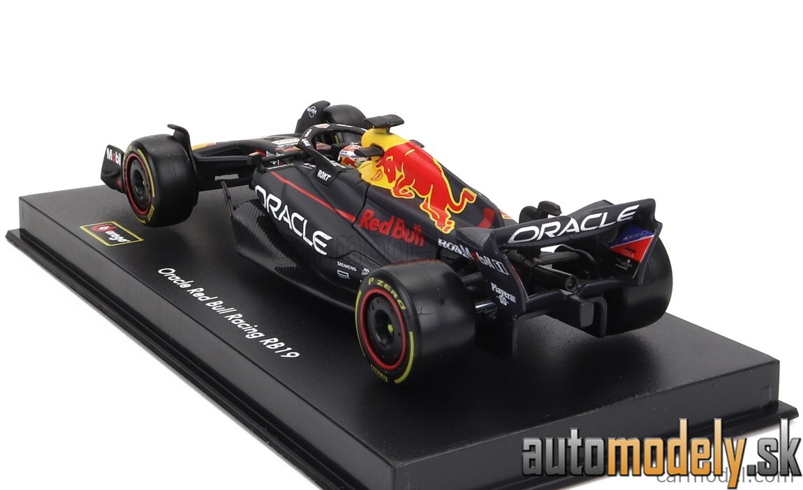Bburago - RED BULL F1 RB19 TEAM ORACLE RED BULL RACING N 1 WORLD CHAMPION SEASON 2023 MAX VERSTAPPEN - 1:43