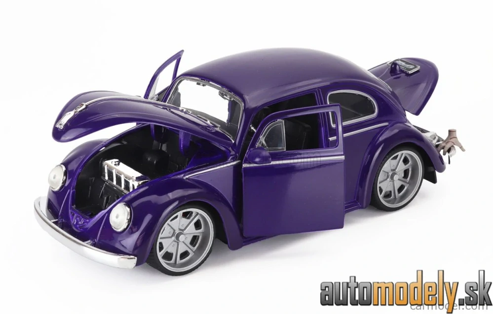 JADA - VOLKSWAGEN - BEETLE MAGGIOLINO CUSTOM WITH WEDNESDAY ADDAMS & THING FIGURE 1959 - 1:24