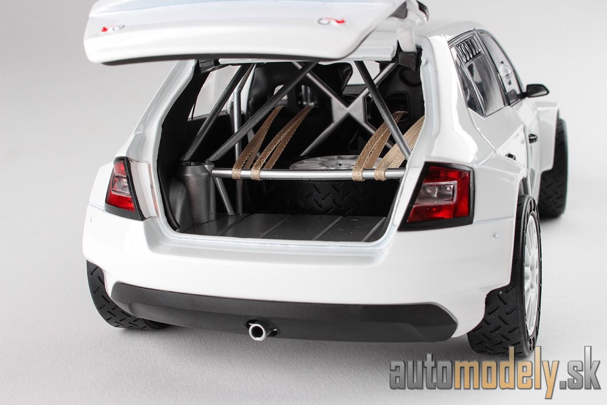 Abrex - Škoda Fabia III R5 (2015) biela - 1:18