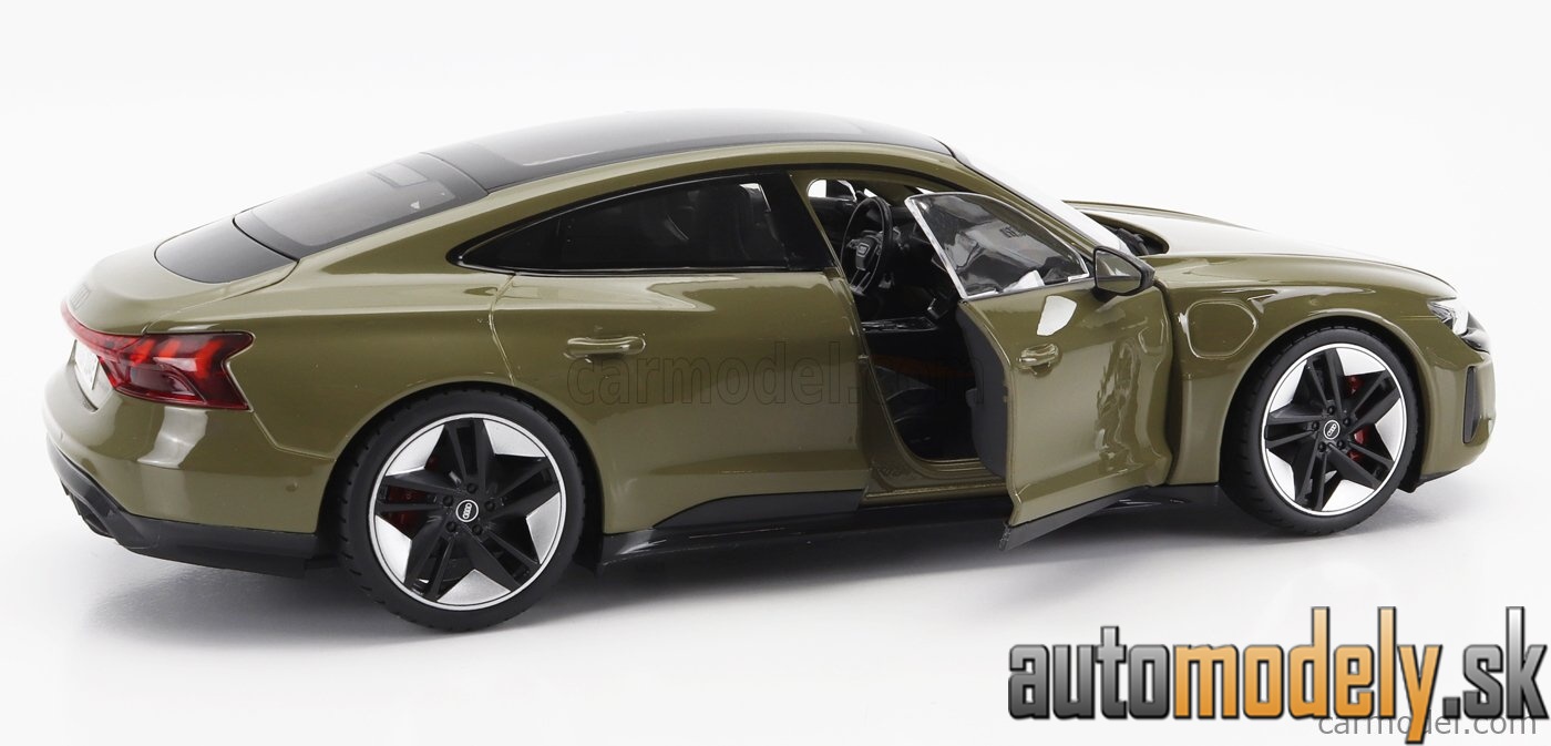 Bburago - AUDI - GT RS E-TRON 2022 - TACTITAL GREEN - 1:18