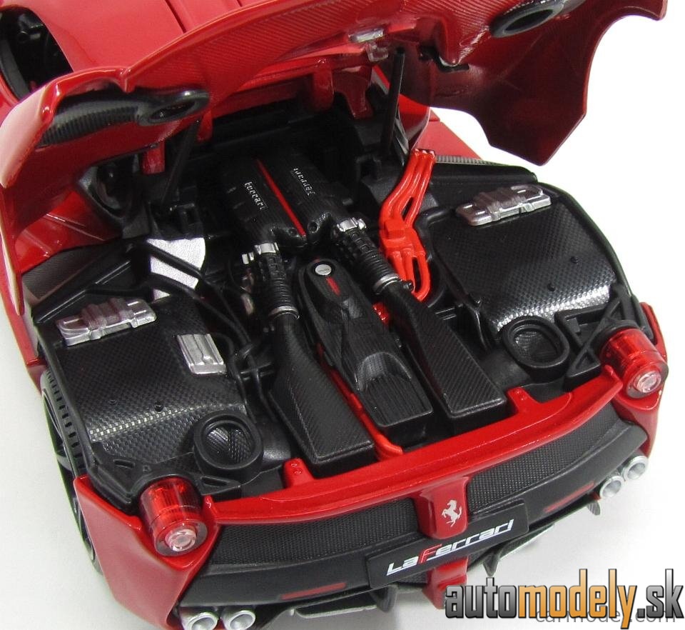 Bburago - FERRARI - LAFERRARI 2013 - BLACK WHEELS - RED - 1:18