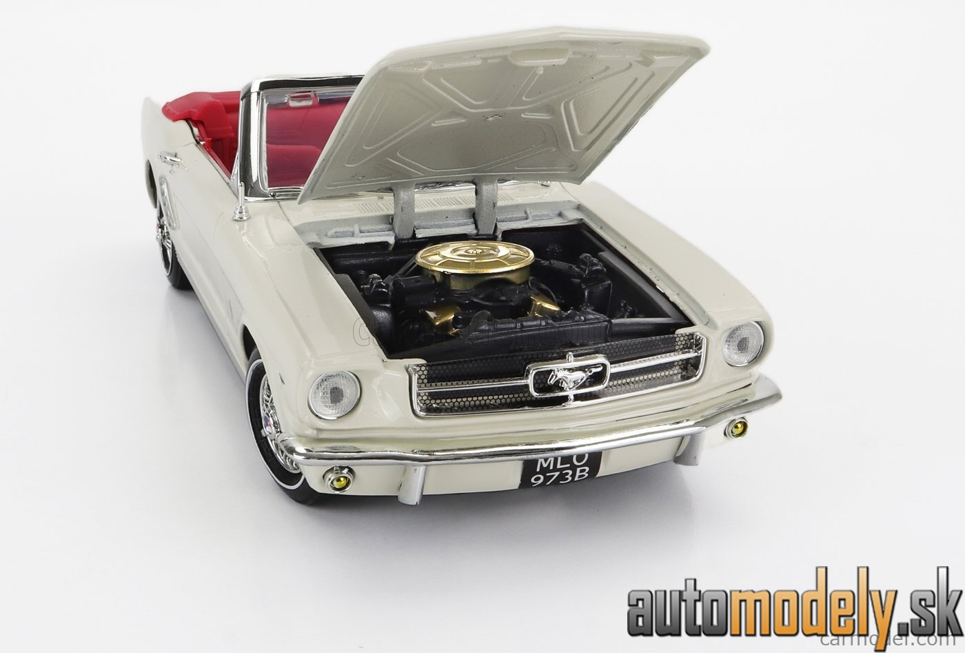 Motormax - FORD MUSTANG CABRIOLET OPEN 1964 JAMES BOND 007 GOLDFINGER MISSIONE GOLDFINGER WHITE - 1:18