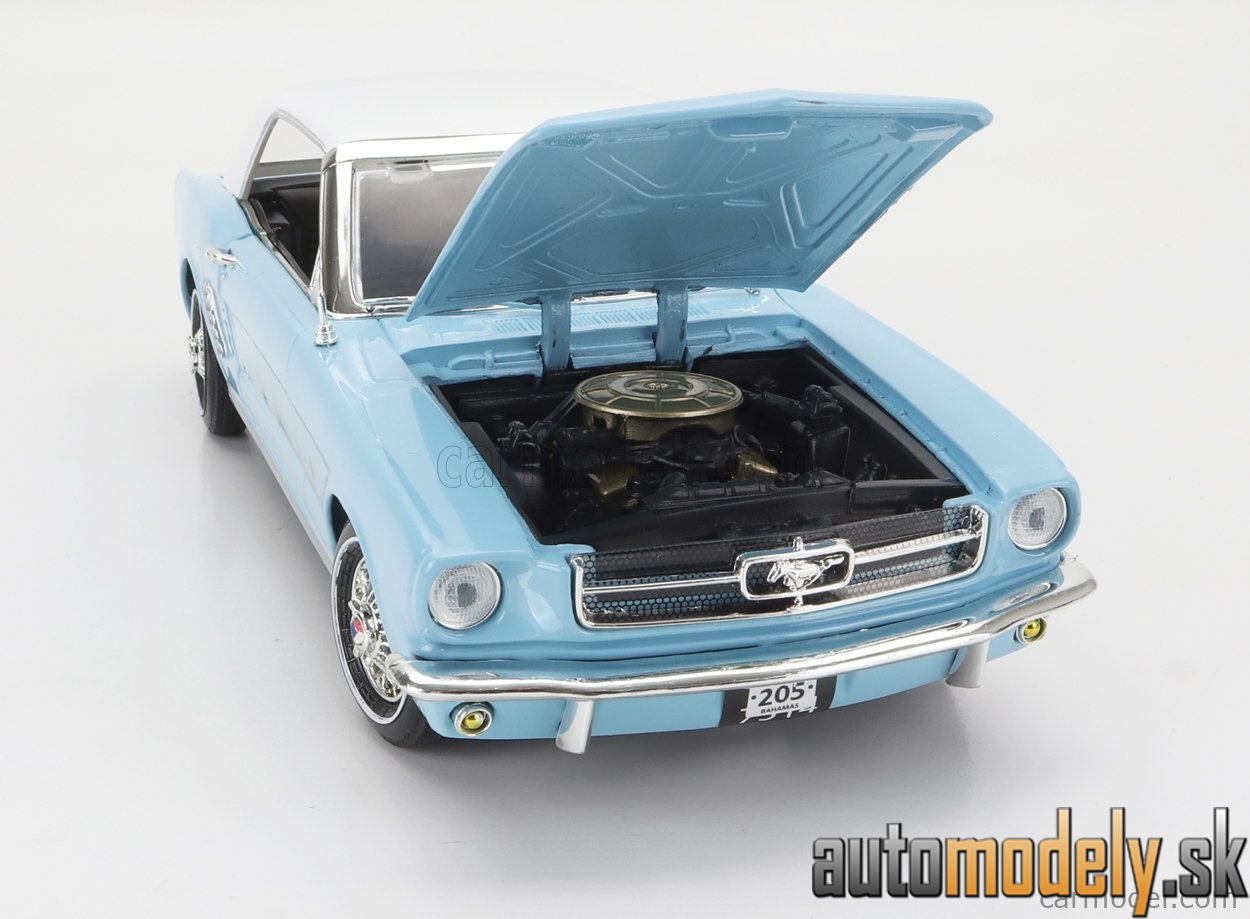 Motormax - FORD MUSTANG CONVERTIBLE SPIDER 1967 007 JAMES BOND THUNDERBALL OPERAZIONE TUONO LIGHT BLUE WHITE - 1:18