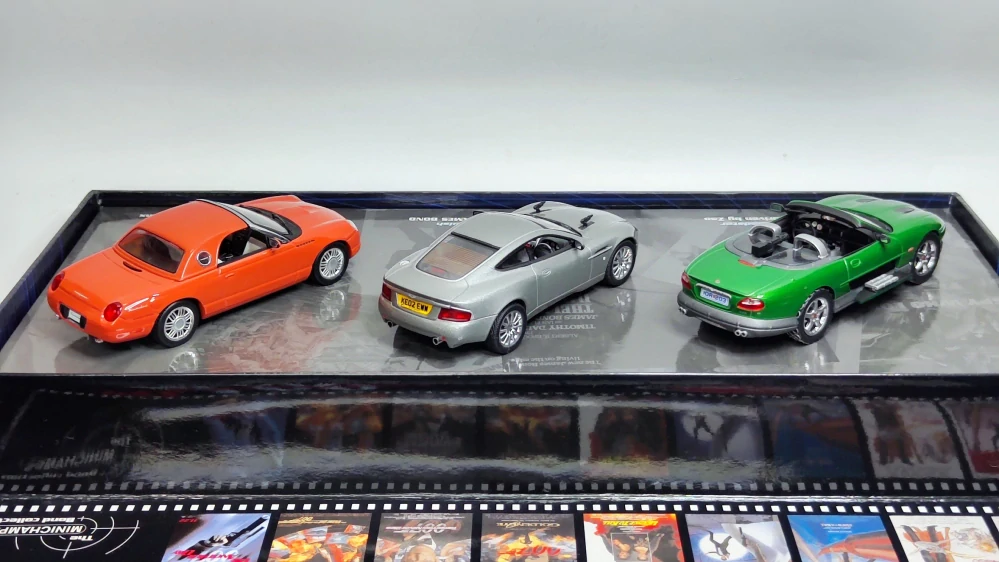 Minichamps James Bond 007 Die Another Day 3-pak 1:43