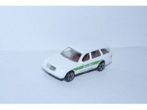 Matchbox - Mercedes Benz E 430 Wagon - 1:62