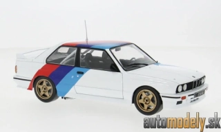 WHITEBOX - BMW M3 (E30) (1989) - 1:24