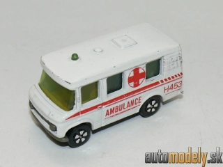 Playart - Ambulance H453