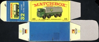 Replika Box - Matchbox Regular Wheels - No.32 Leyland Petrol Tanker