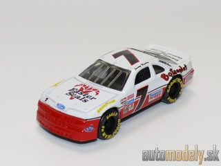 Matchbox - Ford Thunderbird - 1:66
