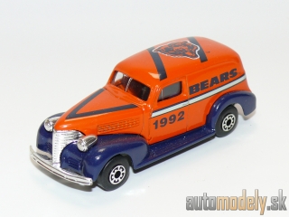 Matchbox - '39 Chevy Sedan Delivery "Bears 1992 Team NFL" - 1:57