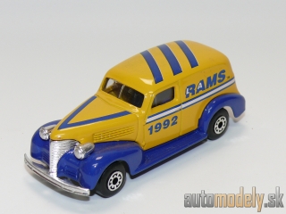 Matchbox - '39 Chevy Sedan Delivery "LA Rams 1992 Team NFL" - 1:57