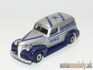 Matchbox - '39 Chevy Sedan Delivery "Cowboys 1992 Team NFL" - 1:57