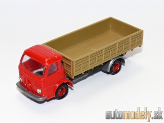 EKO - Pegaso Comet - 1:86