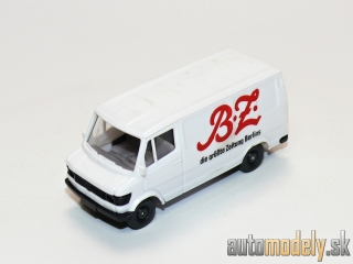 Wiking 280/10 - Mercedes-Benz MB 207 D Kastenwagen "Berliner Zeitung" - 1:87