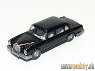 Wiking 156/2 - Mercedes Benz 600 - 1:87