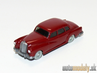 Wiking 150/2 - Mercedes Benz 300 - 1:87