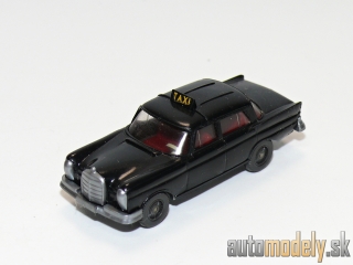Wiking 149/6 - Mercedes-Benz 220 S Taxi - 1:87