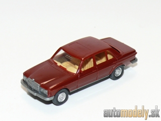 Wiking 152/3 - Mercedes Benz 240 D - 1:87